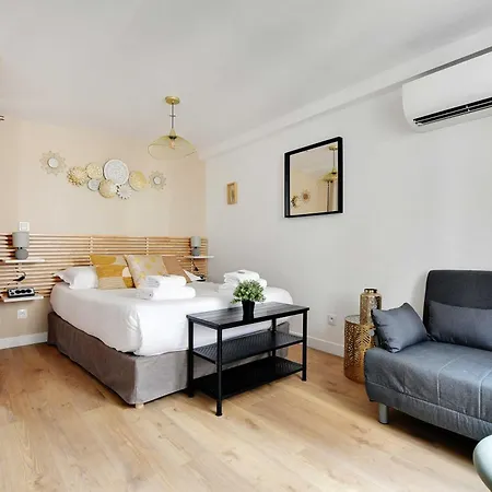 Modern In The Heart Of -